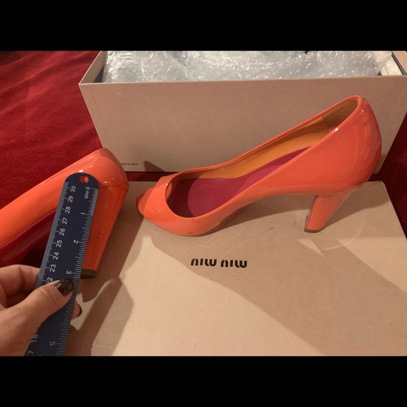 Miu Miu open toe sandal with box - Picture 3 of 4